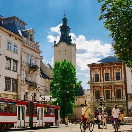 Apartment On Lychakivska Lviv Bagian luar foto