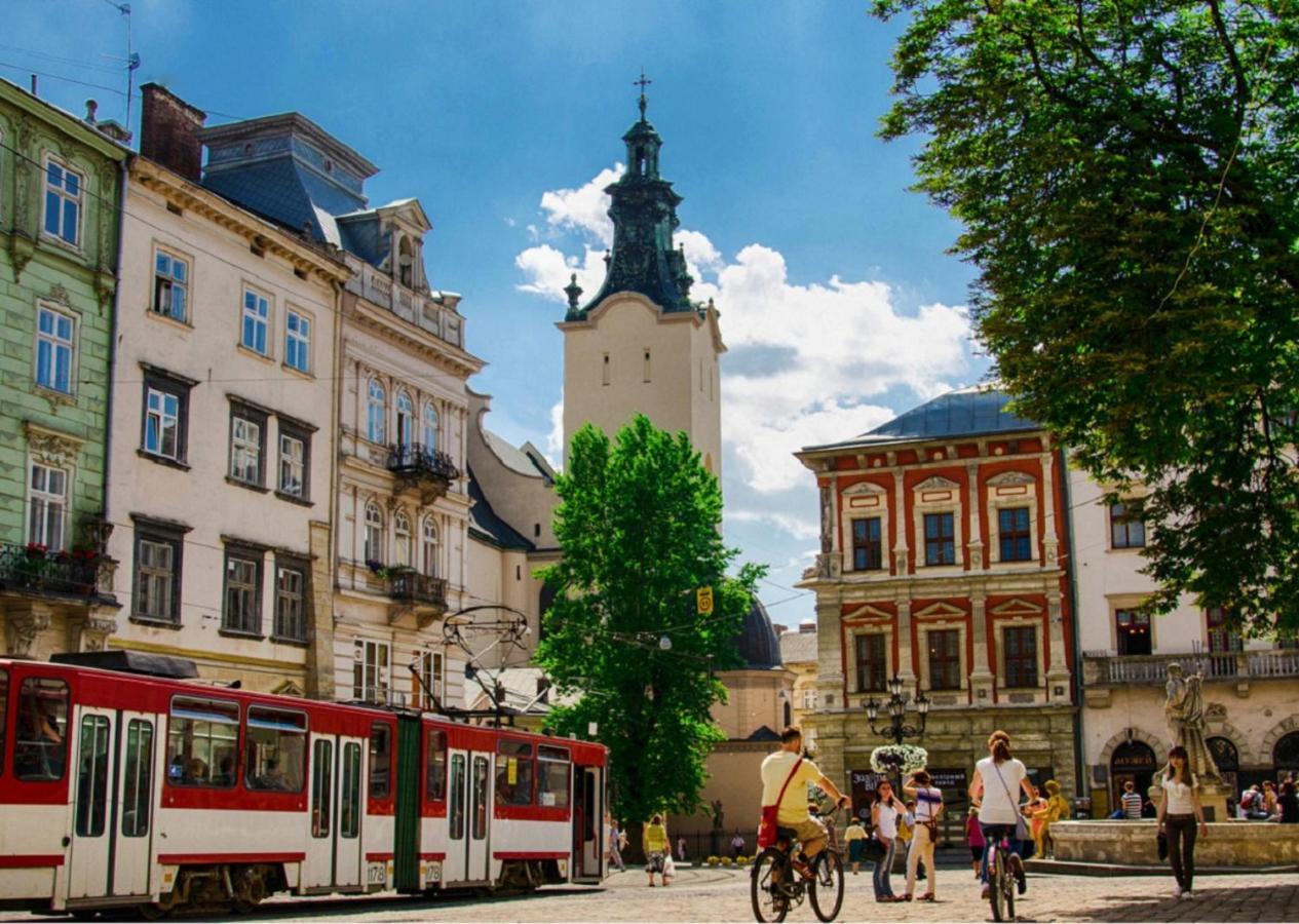 Apartment On Lychakivska Lviv Bagian luar foto